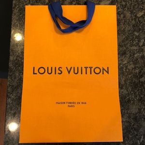 Louis Vuitton Paper shopping bag